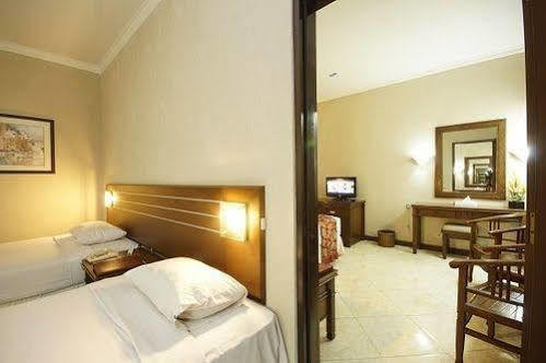 Bahari Inn Tegal Ngoại thất bức ảnh