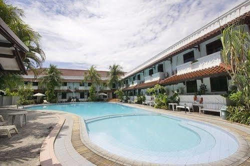 Bahari Inn Tegal Ngoại thất bức ảnh