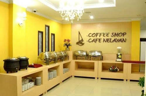 Bahari Inn Tegal Ngoại thất bức ảnh
